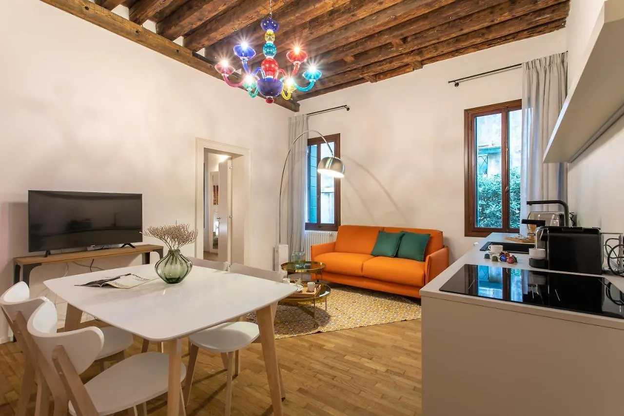 Palazzo Venere Apartments Venezia Italia