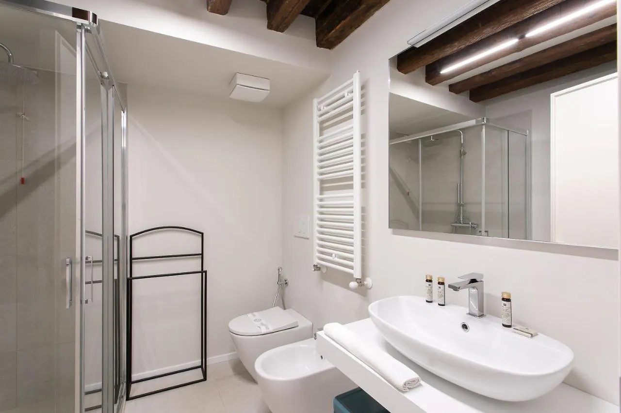 Palazzo Venere Apartments Venezia