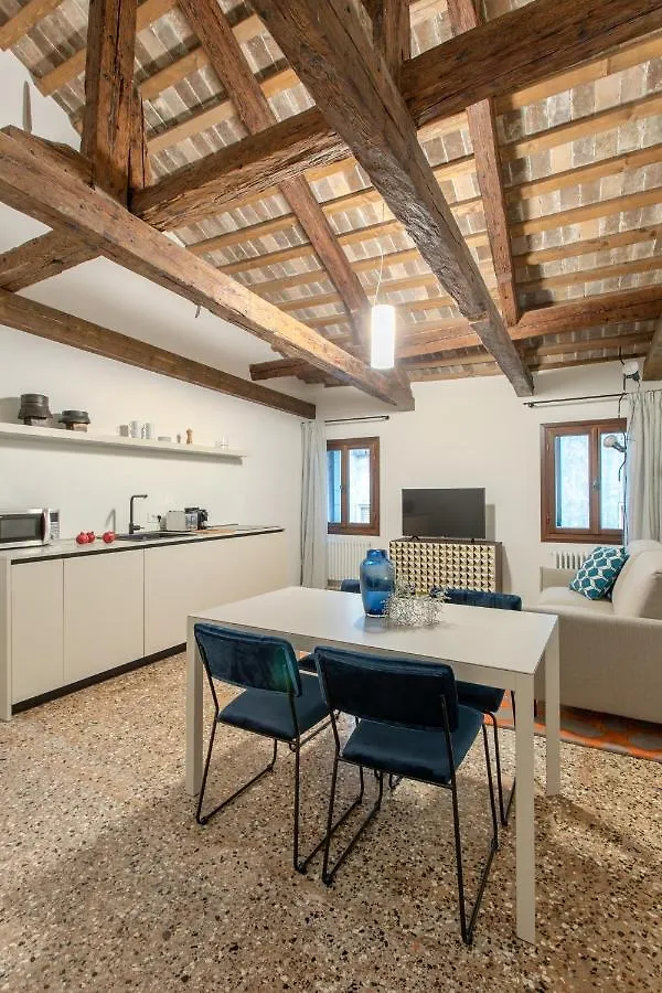 Palazzo Venere Apartments Venezia