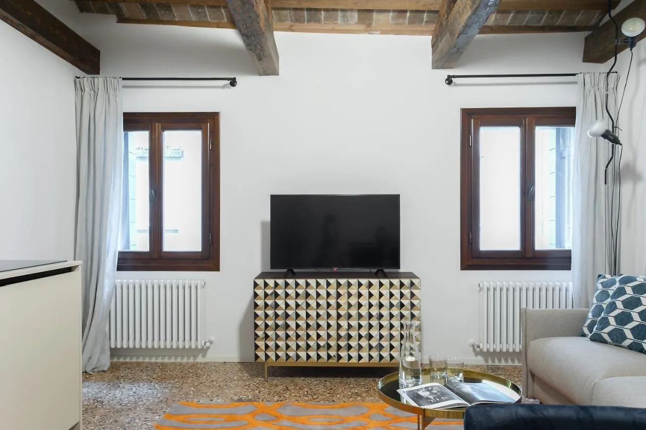 Palazzo Venere Apartments Venezia